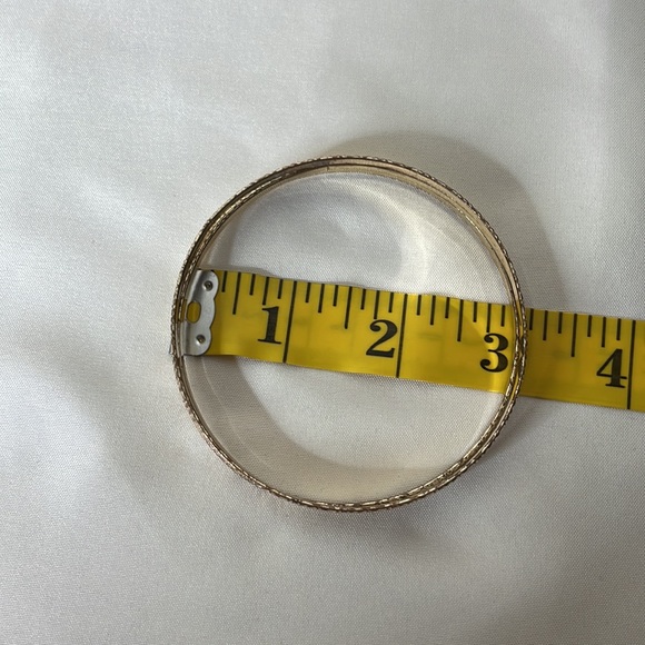 Bracelets, set of 4 gold tone - Picture 5 of 6